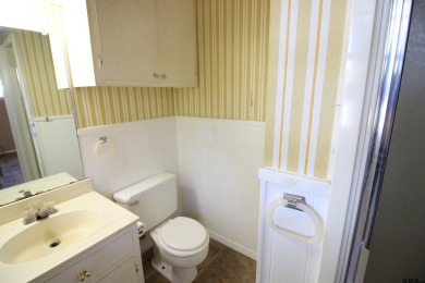 *** Price Reduction!!***The seller just had a new roof installed on Hide-A-Way Lake Golf Course in Texas - for sale on GolfHomes.com, golf home, golf lot