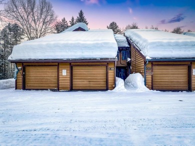 Discover the perfect blend of comfort and convenience in this on McCall Municipal Golf Course in Idaho - for sale on GolfHomes.com, golf home, golf lot