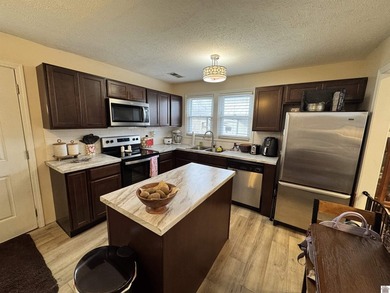 Charming 1 bed, 1 bath home offering comfortable living space on  in Kentucky - for sale on GolfHomes.com, golf home, golf lot