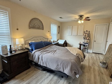 Charming 1 bed, 1 bath home offering comfortable living space on  in Kentucky - for sale on GolfHomes.com, golf home, golf lot