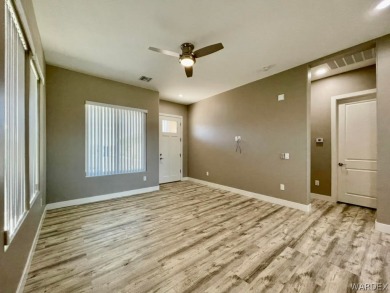 BEAUTIFUL TOWNHOME with BOAT DEEP GARAGE, TURNKEY, 2 BED, 2 BATH on Laughlin Ranch Golf Club in Arizona - for sale on GolfHomes.com, golf home, golf lot