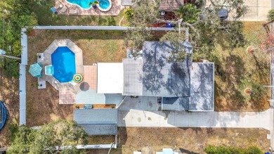 Under contract-accepting backup offers. SELLER SAYS SELL! on The Dunedin Country Club in Florida - for sale on GolfHomes.com, golf home, golf lot