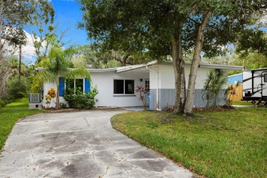 INVESTOR SPECIAL! CASH ONLY! NO SIGHT-UNSEEN OFFERS!

 on The Dunedin Country Club in Florida - for sale on GolfHomes.com, golf home, golf lot