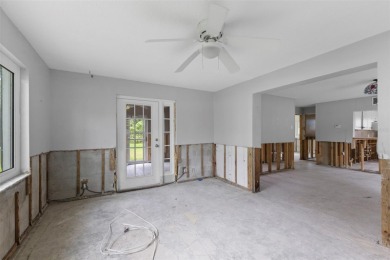 INVESTOR SPECIAL! CASH ONLY! NO SIGHT-UNSEEN OFFERS!

 on The Dunedin Country Club in Florida - for sale on GolfHomes.com, golf home, golf lot