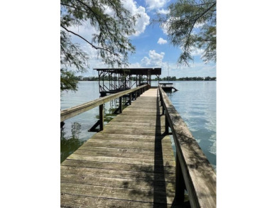 Enjoy the best of Lake Bruin living at this fully furnished on Lake Bruin Golf and Country Club in Louisiana - for sale on GolfHomes.com, golf home, golf lot