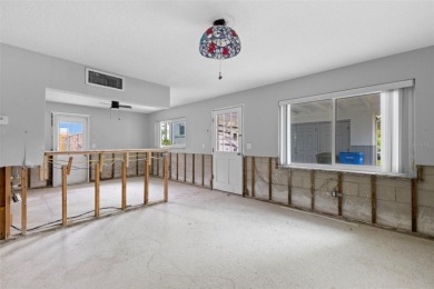 INVESTOR SPECIAL! CASH ONLY! NO SIGHT-UNSEEN OFFERS!

 on The Dunedin Country Club in Florida - for sale on GolfHomes.com, golf home, golf lot
