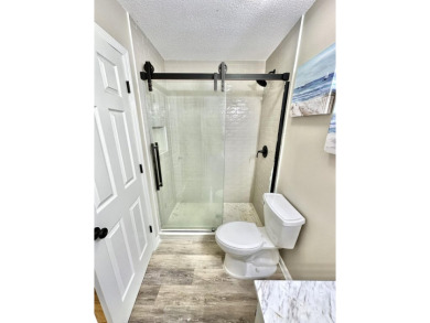 Welcome to this turnkey third-floor condominium with all the on Sandestin Golf and Beach Resort - Raven in Florida - for sale on GolfHomes.com, golf home, golf lot