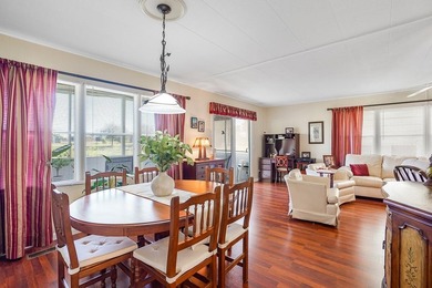 Welcome home to your stunning 2 bedroom, 2 bathroom mobile home on  in Florida - for sale on GolfHomes.com, golf home, golf lot