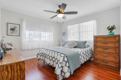 Welcome home to your stunning 2 bedroom, 2 bathroom mobile home on  in Florida - for sale on GolfHomes.com, golf home, golf lot