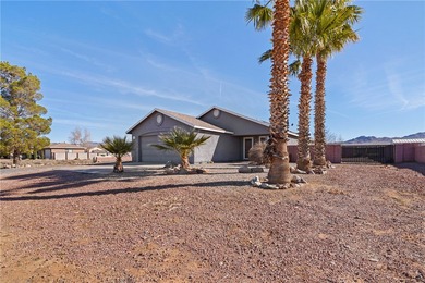OWNED SOLAR! This move-in-ready 3 bed, 2 bath home is located in on Valle Vista Golf Course in Arizona - for sale on GolfHomes.com, golf home, golf lot