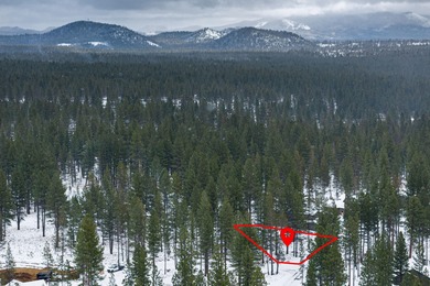 Build your dream home on this beautiful .51-acre homesite in the on Sunriver Caldera Springs Golf Course in Oregon - for sale on GolfHomes.com, golf home, golf lot