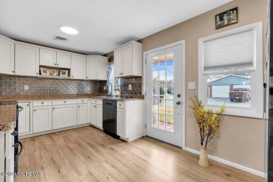 Nothing to do but move in, everthing is updated including on Greenbriar Woodlands in New Jersey - for sale on GolfHomes.com, golf home, golf lot
