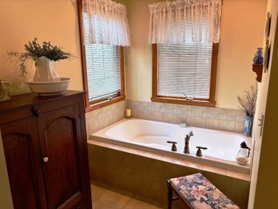 Timeless elegance in whispering woods. beautifully maintained 4 on Whispering Woods Golf Course in Pennsylvania - for sale on GolfHomes.com, golf home, golf lot