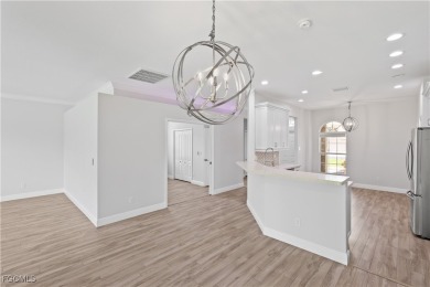 WELCOME TO PARADISE!! This well maintained three bedroom, two on Gateway Golf and Country Club in Florida - for sale on GolfHomes.com, golf home, golf lot