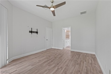 WELCOME TO PARADISE!! This well maintained three bedroom, two on Gateway Golf and Country Club in Florida - for sale on GolfHomes.com, golf home, golf lot