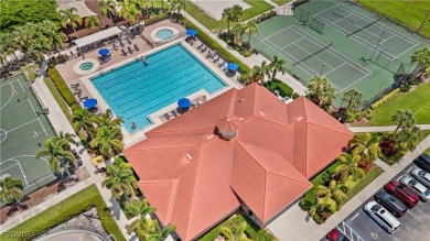 WELCOME TO PARADISE!! This well maintained three bedroom, two on Gateway Golf and Country Club in Florida - for sale on GolfHomes.com, golf home, golf lot