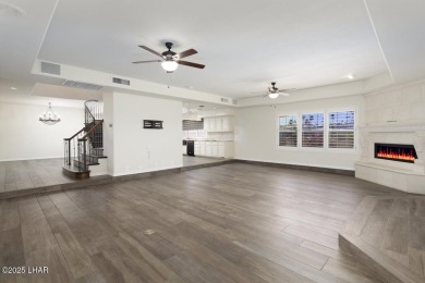 Take a look at this BEAUTIFUL home right on the Lake Havasu Golf on London Bridge Golf Course in Arizona - for sale on GolfHomes.com, golf home, golf lot