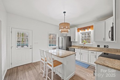 Looking for a MOVE-IN READY home in the heart of Tega Cay? These on Tega Cay Golf Club in South Carolina - for sale on GolfHomes.com, golf home, golf lot