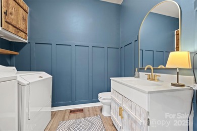 Looking for a MOVE-IN READY home in the heart of Tega Cay? These on Tega Cay Golf Club in South Carolina - for sale on GolfHomes.com, golf home, golf lot