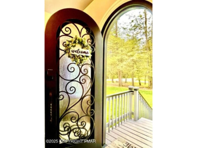 * SIMPLY BEAUTIFUL *  Unique, charming, immaculate 3-bedroom on Pocono Farms Country Club in Pennsylvania - for sale on GolfHomes.com, golf home, golf lot