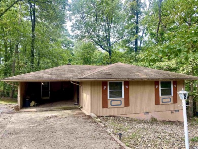 An Investor's Dream! Great one-level home in a cozy neighborhood on Cortez Golf Course in Arkansas - for sale on GolfHomes.com, golf home, golf lot