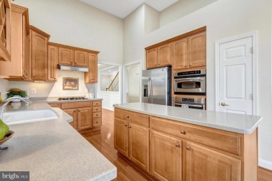 Heritage Hunt 55+* Fabulous 3 level 'Marjoram' model situated in on Heritage Hunt Golf and Country Club in Virginia - for sale on GolfHomes.com, golf home, golf lot