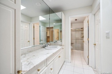 Move Right Into This Private 3 Bedroom, 3.5 Bath Townhouse That on Glen Head Country Club in New York - for sale on GolfHomes.com, golf home, golf lot