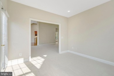 Heritage Hunt 55+* Fabulous 3 level 'Marjoram' model situated in on Heritage Hunt Golf and Country Club in Virginia - for sale on GolfHomes.com, golf home, golf lot