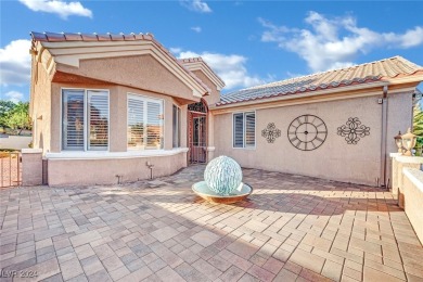 Welcome to 2813 Vista Butte, a beautifully designed single-story on Highland Falls Golf Club in Nevada - for sale on GolfHomes.com, golf home, golf lot