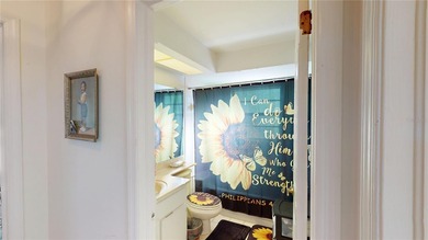 Make sure to check out the Virtual Tour for a 3D Model w/ on Meadow Oaks Golf and Country Club in Florida - for sale on GolfHomes.com, golf home, golf lot