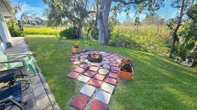 Make sure to check out the Virtual Tour for a 3D Model w/ on Meadow Oaks Golf and Country Club in Florida - for sale on GolfHomes.com, golf home, golf lot