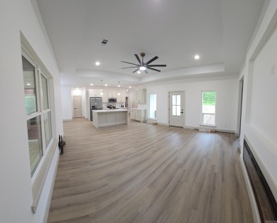 PRICED TO SELL! This property sounds absolutely fantastic! With on Diamondhead Golf and Country Club in Arkansas - for sale on GolfHomes.com, golf home, golf lot