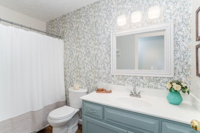 Gorgeous, Cozy, Well Loved, & Updated!  This 3 bed, 3 full bath on Battlefield Golf and Country Club in Kentucky - for sale on GolfHomes.com, golf home, golf lot