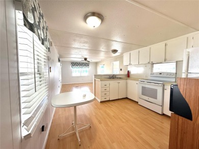 Under contract-accepting backup offers. Welcome to Caribbean on Apollo Beach Golf and Sea Club in Florida - for sale on GolfHomes.com, golf home, golf lot