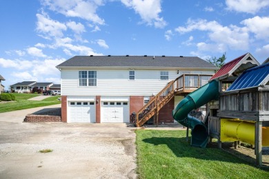 Gorgeous, Cozy, Well Loved, & Updated!  This 3 bed, 3 full bath on Battlefield Golf and Country Club in Kentucky - for sale on GolfHomes.com, golf home, golf lot
