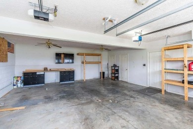 Gorgeous, Cozy, Well Loved, & Updated!  This 3 bed, 3 full bath on Battlefield Golf and Country Club in Kentucky - for sale on GolfHomes.com, golf home, golf lot