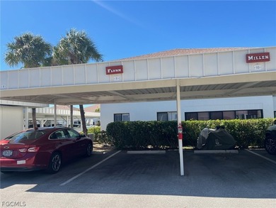 Desirable first floor end unit condo with 2 bedrooms and 2 on Seven Lakes Golf and Tennis Community in Florida - for sale on GolfHomes.com, golf home, golf lot