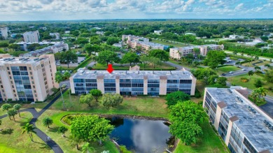 REMODELED GORGEOUS DOUBLE LAKE VIEW FROM 2ND FLOOR. NEW KITCHEN on Marina Lakes Golf Course in Florida - for sale on GolfHomes.com, golf home, golf lot