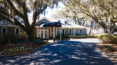 SPECTACULAR VIEWS, RECENTLY RENOVATED AND AN AMAZING PRICE!!! on Wachesaw Plantation Club in South Carolina - for sale on GolfHomes.com, golf home, golf lot