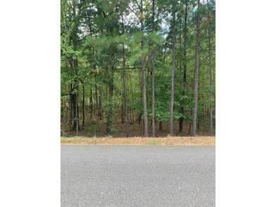 Come build your dream home on this beautiful lot located on the on Granada Golf Course in Arkansas - for sale on GolfHomes.com, golf home, golf lot