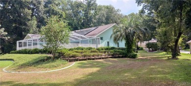 NO DAMAGE OR FLOODING FROM THE HURRICANES HERE!!! This on Rainbow Springs Golf and Country Club in Florida - for sale on GolfHomes.com, golf home, golf lot