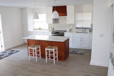 Remarks:Beautifully updated condo in the heart of Kings Point! on Kings Point Golf -Flanders Way in Florida - for sale on GolfHomes.com, golf home, golf lot