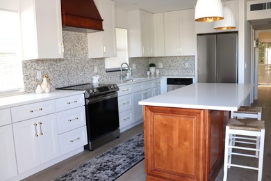 Remarks:Beautifully updated condo in the heart of Kings Point! on Kings Point Golf -Flanders Way in Florida - for sale on GolfHomes.com, golf home, golf lot