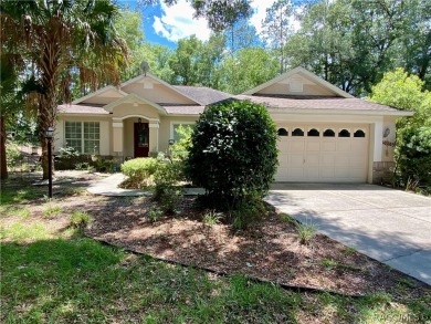 PRICE DROP, MOTIVATED SELLER.  Welcome to the peaceful community on Rainbow Springs Golf and Country Club in Florida - for sale on GolfHomes.com, golf home, golf lot