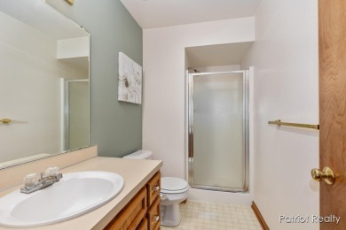OFFER DEADLINE -- THURSDAY, MAY 29, 12 NOON -- Enjoy carefree on Indian Trails Golf Course in Michigan - for sale on GolfHomes.com, golf home, golf lot