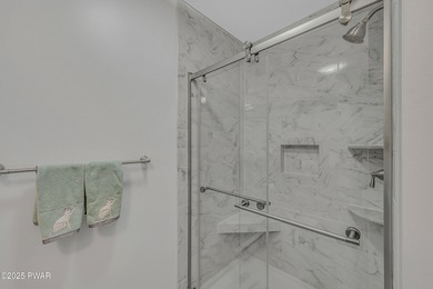 Turnkey Updated Ranch in The Hideout - Fully Furnished, No Steps on The Hideout Golf in Pennsylvania - for sale on GolfHomes.com, golf home, golf lot