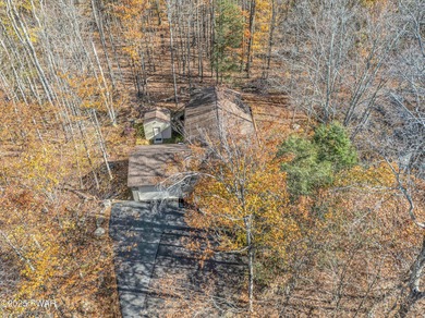 Turnkey Updated Ranch in The Hideout - Fully Furnished, No Steps on The Hideout Golf in Pennsylvania - for sale on GolfHomes.com, golf home, golf lot