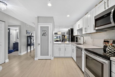 This beautifully redone two-bedroom, two-bath condo offers a on Hunters Run Golf and Country Club in Florida - for sale on GolfHomes.com, golf home, golf lot