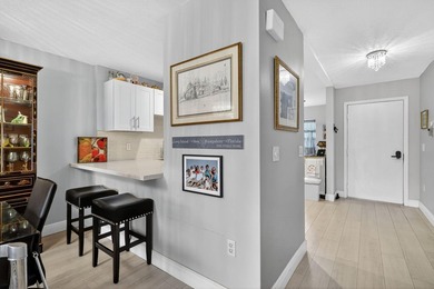 This beautifully redone two-bedroom, two-bath condo offers a on Hunters Run Golf and Country Club in Florida - for sale on GolfHomes.com, golf home, golf lot