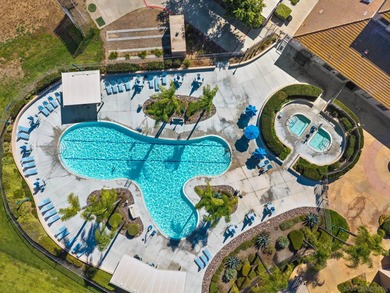 Beautifully maintained SINGLE STORY 2-bedroom, 2.5-bath on California Oaks Golf Course in California - for sale on GolfHomes.com, golf home, golf lot